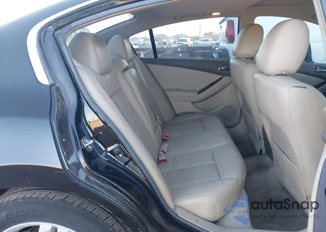 2011 Nissan Altima 3.5 Sr from USA, damaged, VIN 1N4BL2AP1BN433393